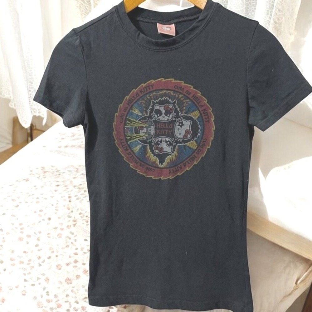 RARE 2005‎ Sanrio Hello Kitty X KISS Black Baby Tee "Cute as Hello Kitty" Size S